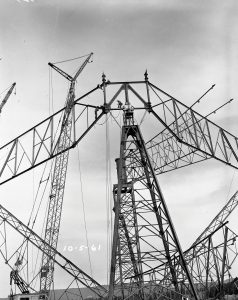 Building the 300-foot telescope