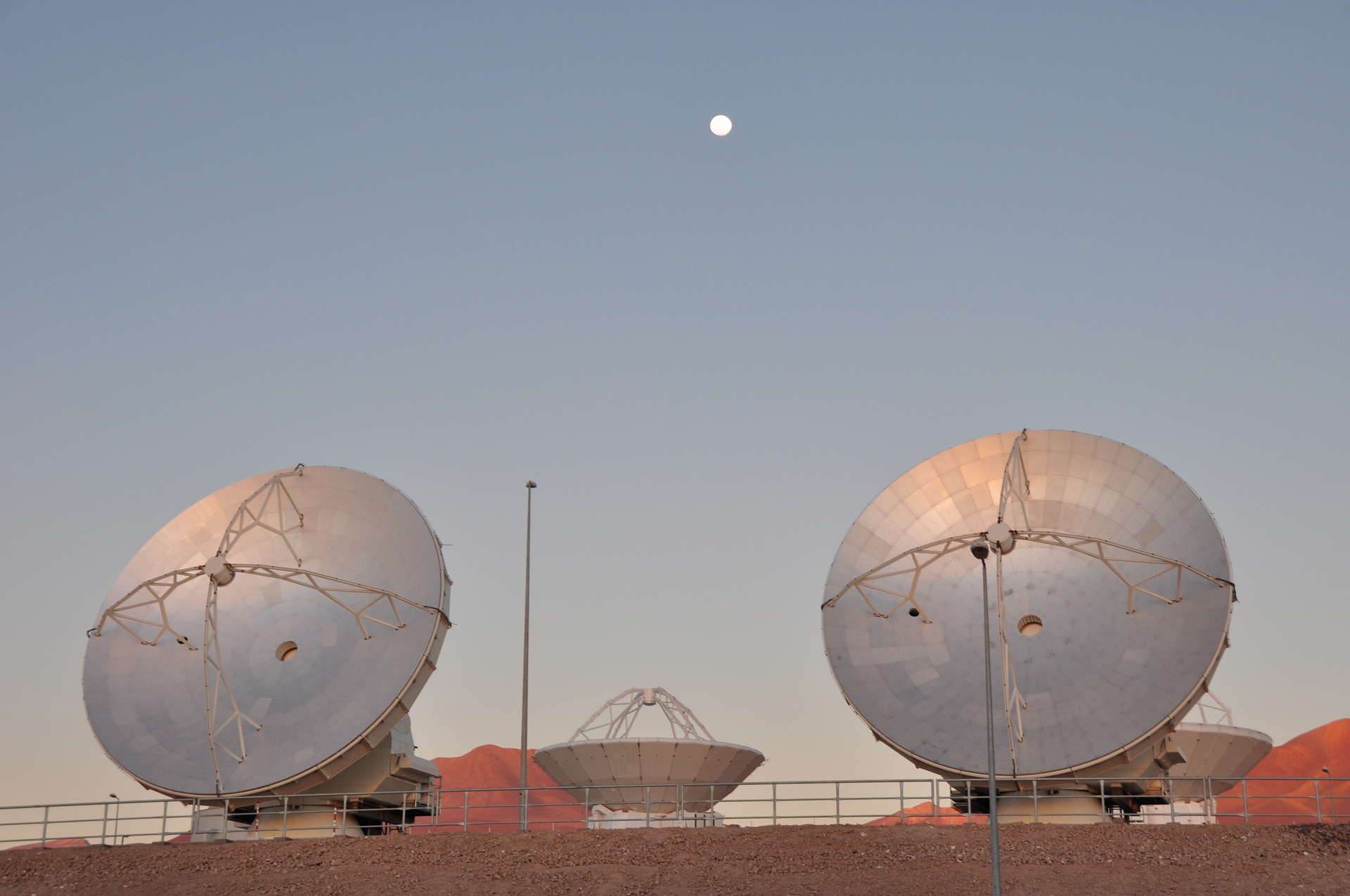 Moon Over 12-meter ALMA Telescopes – National Radio Astronomy