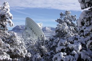 Pie Town VLBA station in snow