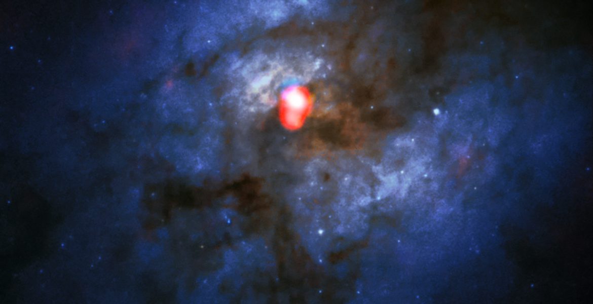 Colliding galaxy system Arp 220